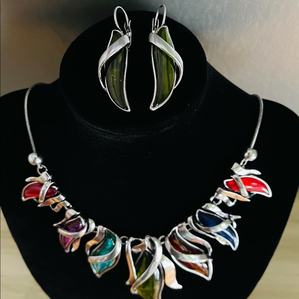 Necklace and Earring Set